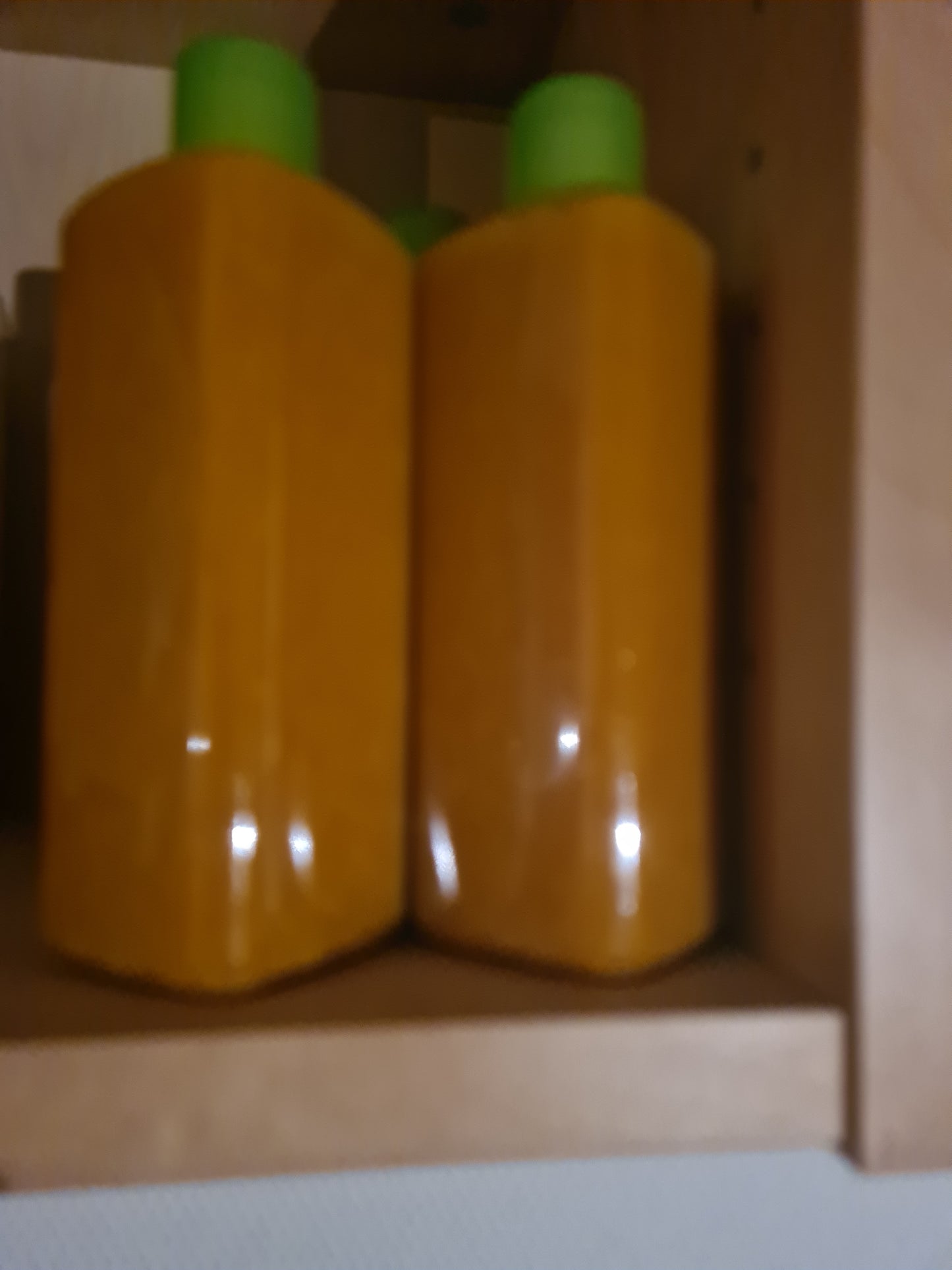 Gel douche à la mangue et au curcuma gommant image 1